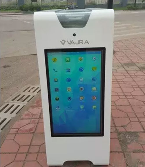 成都高大上果皮箱：有WiFi，靠太陽能工作